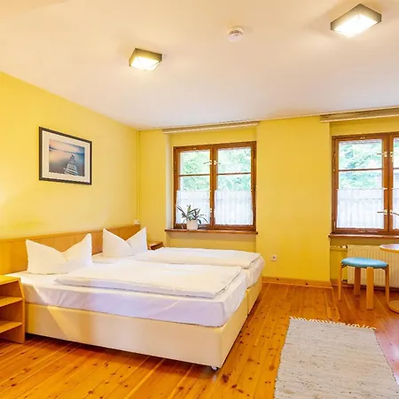 Jugendgaestehaus Chociebuż