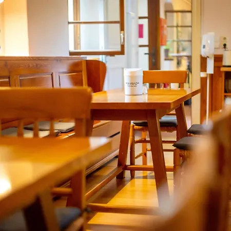 Pensjonat Jugendgaestehaus Chociebuż